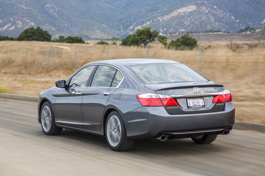  Honda Accord Sport Sedan 2013 года  (фото 140 из 147)